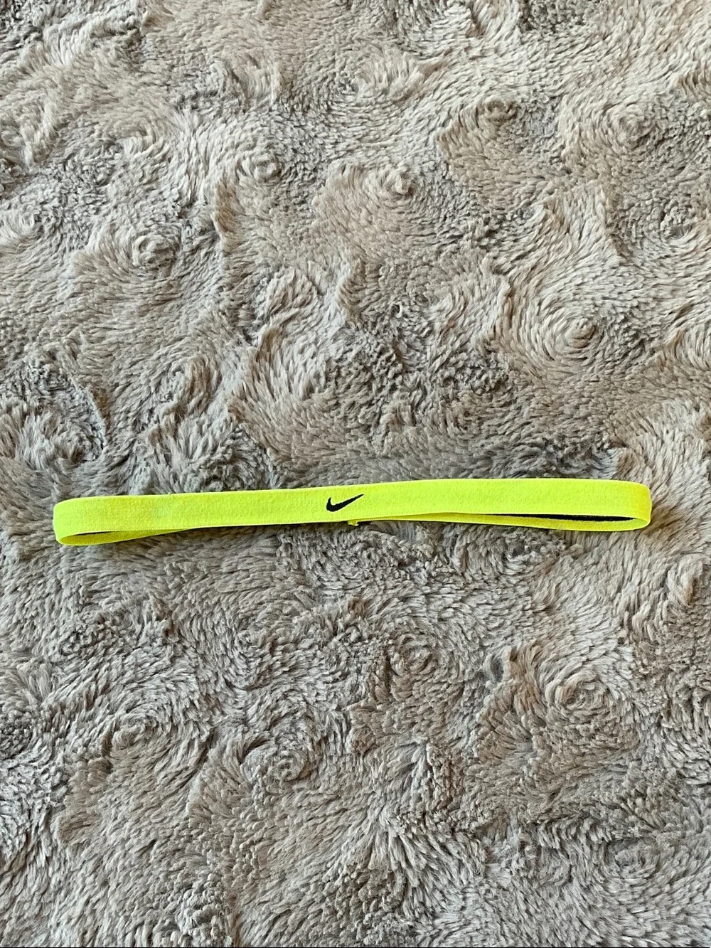 Kids Nike Reflective Double Sided Neon Yellow Headband with Black Stripe
